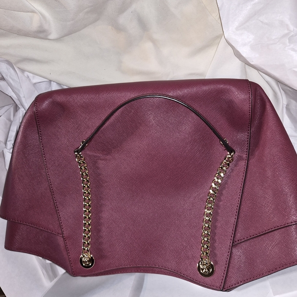 Michael Kors Plum Shoulder Bag with Gold Accents - Picture 5 of 16